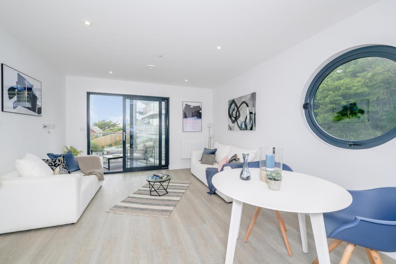 5 Middlecombe - Luxury Apartment At Byron Woolacombe, Only 4 Minute Walk To Woolacombe Beach! Exterior foto